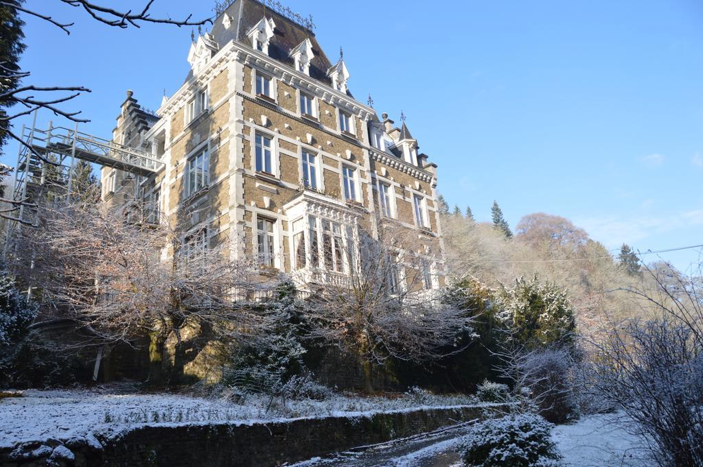 Chateau Bleu Hotell Trooz Exteriör bild
